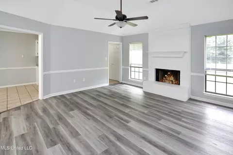 6771 Slash Pine Dr, Walls, MS 38680 photo 3