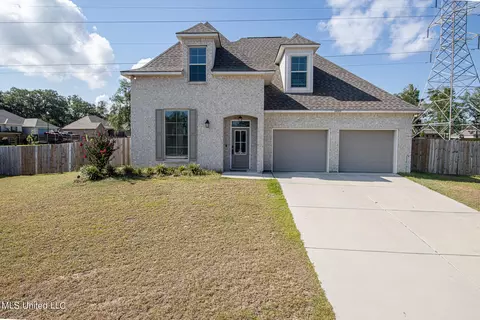 12088 Michael Grace Dr, Gulfport, MS 39503