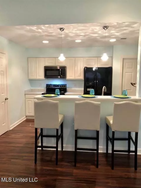 302 River Pl, Jackson, MS 39211 photo 5