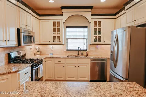 151 Provonce Park, Brandon, MS 39042 photo 11