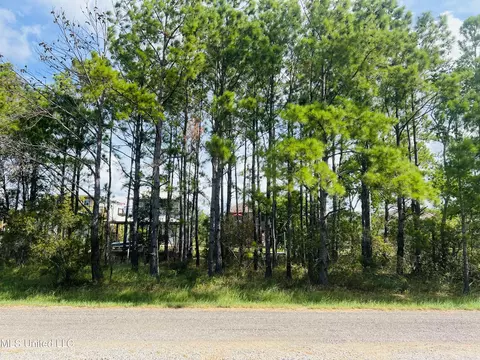 lot29 18th St, Bay Saint Louis, MS 39520