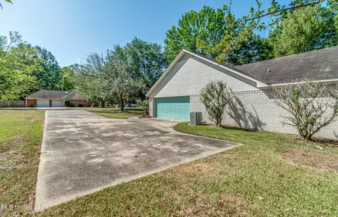 173 Cypress Rd, Byram, MS 39272 photo 4