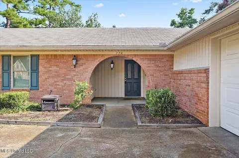 776 Benwick Dr, Brandon, MS 39047 photo 3