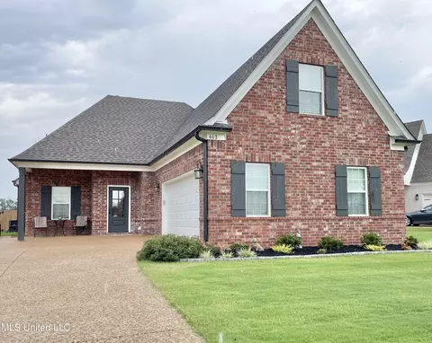662 Holiday Cv, Hernando, MS 38632
