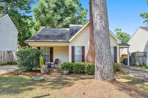 2016 Red Oak Dr, Brandon, MS 39042 photo 2