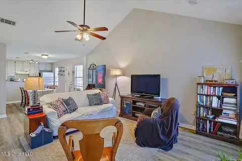 2016 Red Oak Dr, Brandon, MS 39042 photo 5