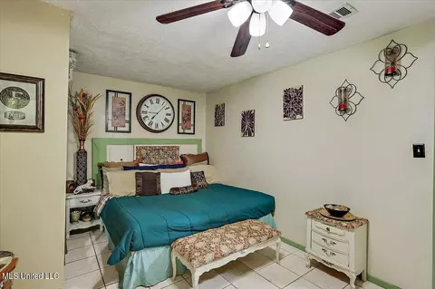 Bedroom - 154 York Dr, Jackson, MS 39209 photo 3 of 3
