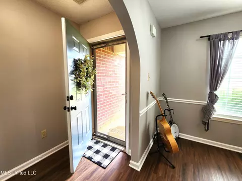 5305 Blocker St, Olive Branch, MS 38654 photo 3