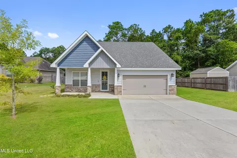14935 Audubon Lake Blvd, Gulfport, MS 39503