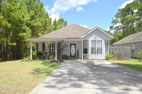 6316 W Clay St, Bay Saint Louis, MS 39520