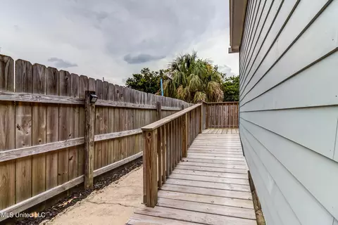 105 Thompson Dr, Long Beach, MS 39560 photo 26