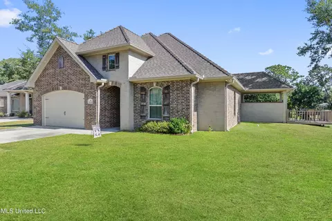 87114 Highpoint Dr, Diamondhead, MS 39525 photo 5
