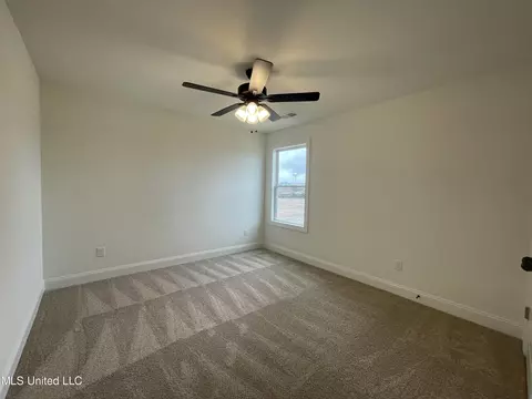 5299 Douglas Dr, Olive Branch, MS 38654 photo 15