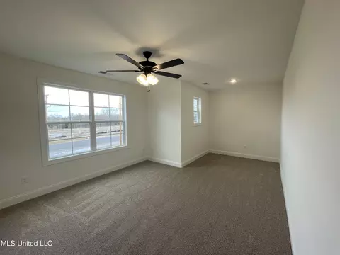 5299 Douglas Dr, Olive Branch, MS 38654 photo 18