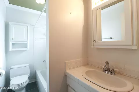 110 Royal Dr, Long Beach, MS 39560 photo 12