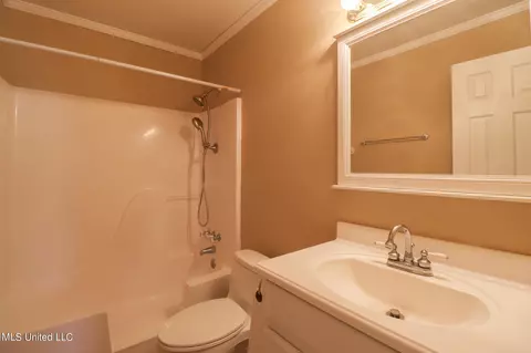 110 Royal Dr, Long Beach, MS 39560 photo 13