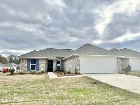 801 Silver Pt, Pearl, MS 39208