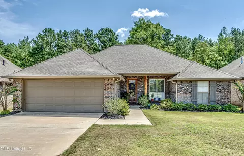 606 Greenfield Ridge Dr, Brandon, MS 39042