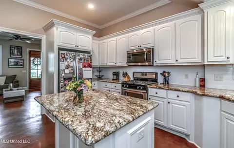 606 Greenfield Ridge Dr, Brandon, MS 39042 photo 7