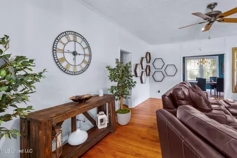 485 E Ridgeway St, Jackson, MS 39206 photo 7