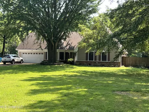 6502 Poplar Corner Rd, Walls, MS 38680 photo 2