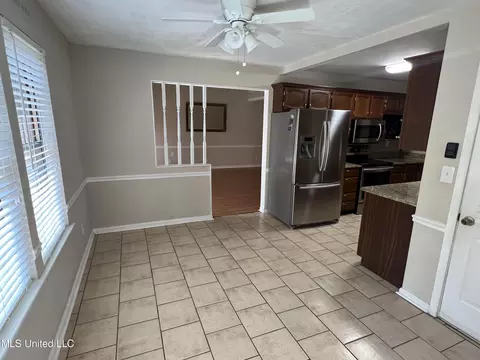 6502 Poplar Corner Rd, Walls, MS 38680 photo 9