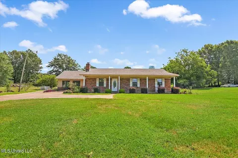 576 Way Rd, Canton, MS 39046