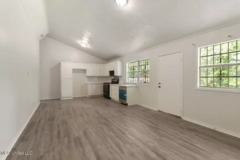 222 Valley Ridge Dr, Jackson, MS 39206 photo 10