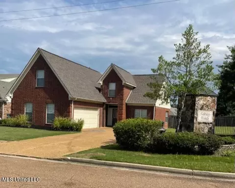 980 Clubhouse Dr, Hernando, MS 38632