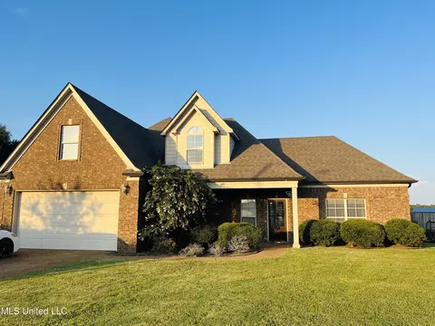 202 Eagle Cv, Senatobia, MS 38668