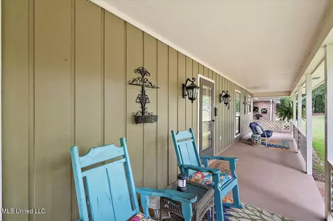 276 Springwood Dr, Terry, MS 39170 photo 8