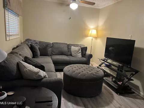 5126 Old Canton Rd, Jackson, MS 39211 photo 4