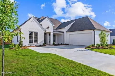 349 River Forest Ln, Brandon, MS 39047
