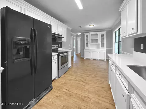 277 Cedar St, Florence, MS 39073 photo 7