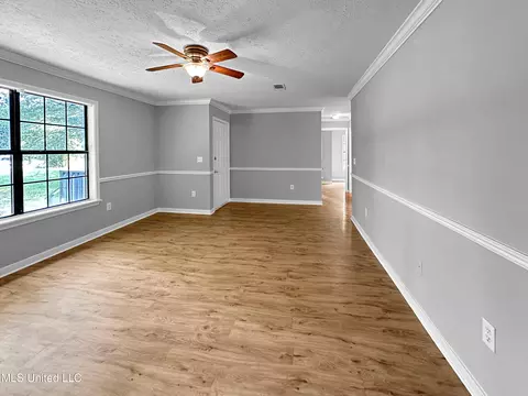 277 Cedar St, Florence, MS 39073 photo 3