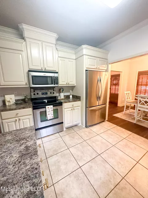 647 Westhill Rd, Brandon, MS 39042 photo 5