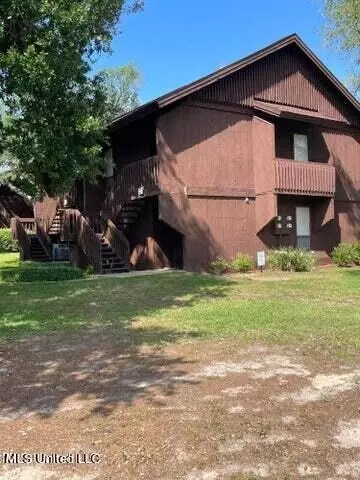 136 H Molokai Vlg, Diamondhead, MS 39525