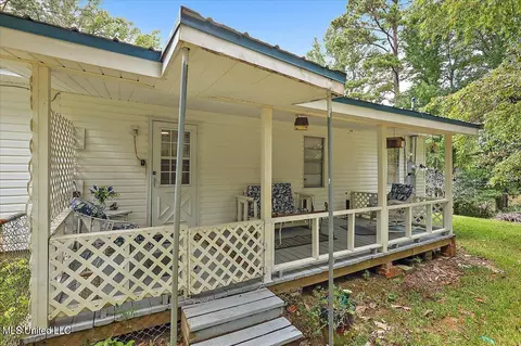 301 E Dewey Camp Dr, Florence, MS 39073 photo 22