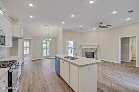 806 Stones Throw Dr, Brandon, MS 39042 photo 9