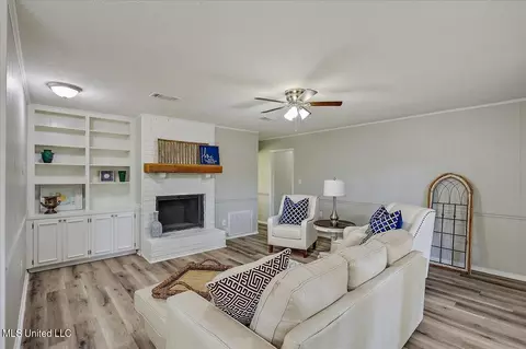 116 Firecrest Dr, Brandon, MS 39042 photo 8