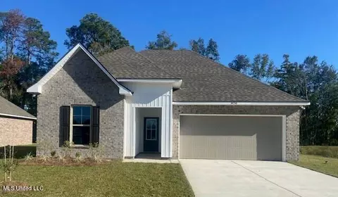 14356 Southern Elm Ave, Gulfport, MS 39503
