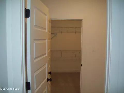 9644 Talisman Pass, Olive Branch, MS 38654 photo 7
