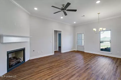 Living - 149 Allie Ln, Canton, MS 39046 photo 1 of 4