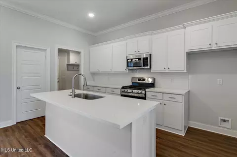 Kitchen - 149 Allie Ln, Canton, MS 39046 photo 3 of 3