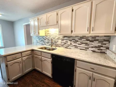 662 E Timber Ln, Hernando, MS 38632 photo 10