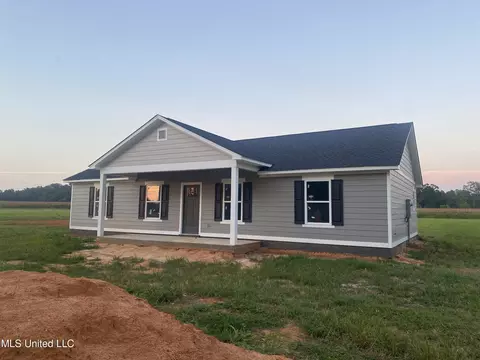 241 Sally Parker Rd, Lucedale, MS 39452