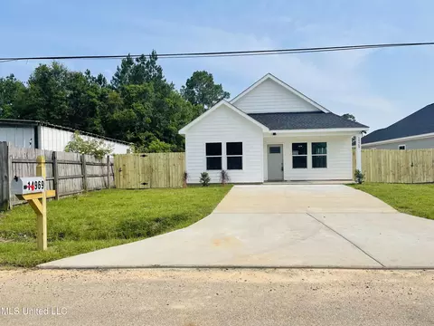 14969 Dillon St, Vancleave, MS 39565 photo 2