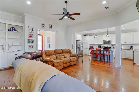 116 Trailbridge Xing, Canton, MS 39046 photo 9