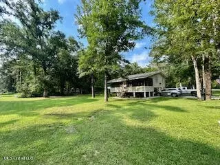 165 Plum Bluff Dr, Lucedale, MS 39452 photo 4