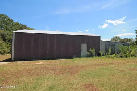 1102 Cecil Havard Rd, Lucedale, MS 39452 photo 2